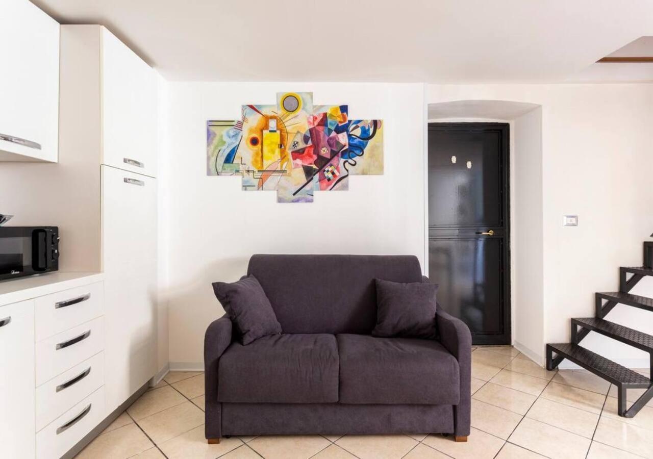 Aitne - Holiday Apartments Catania Bagian luar foto